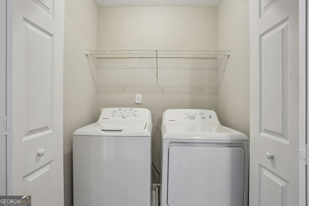 642 Bernay Way - Photo 14