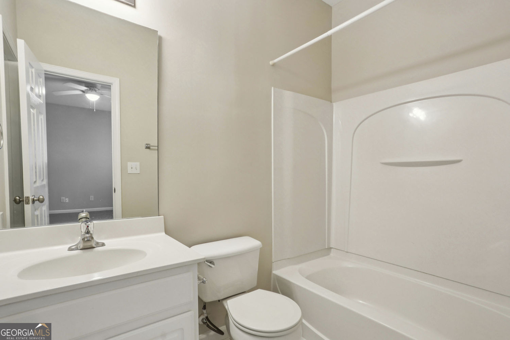 642 Bernay Way - Photo 20