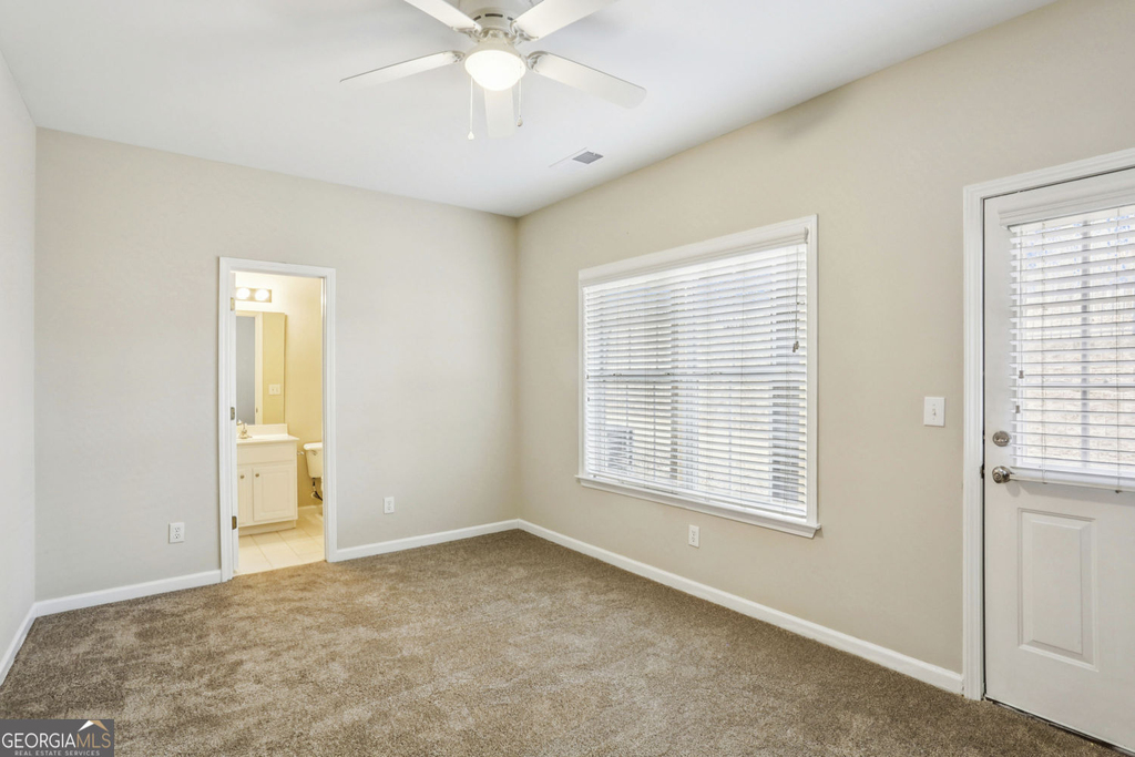 642 Bernay Way - Photo 18