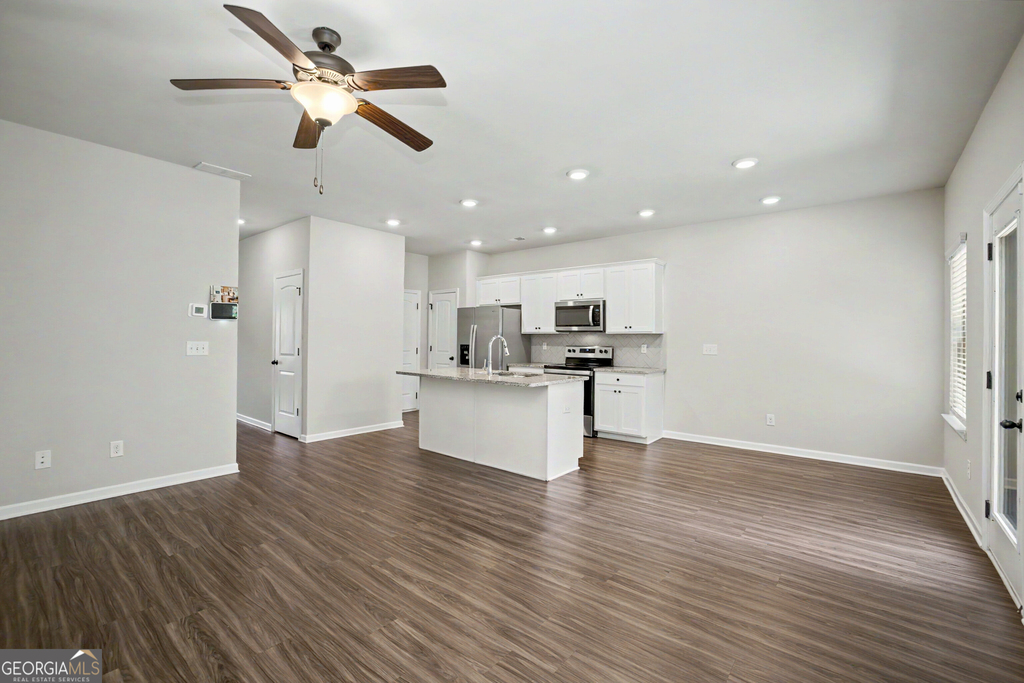 195 Skipjack Court - Photo 9