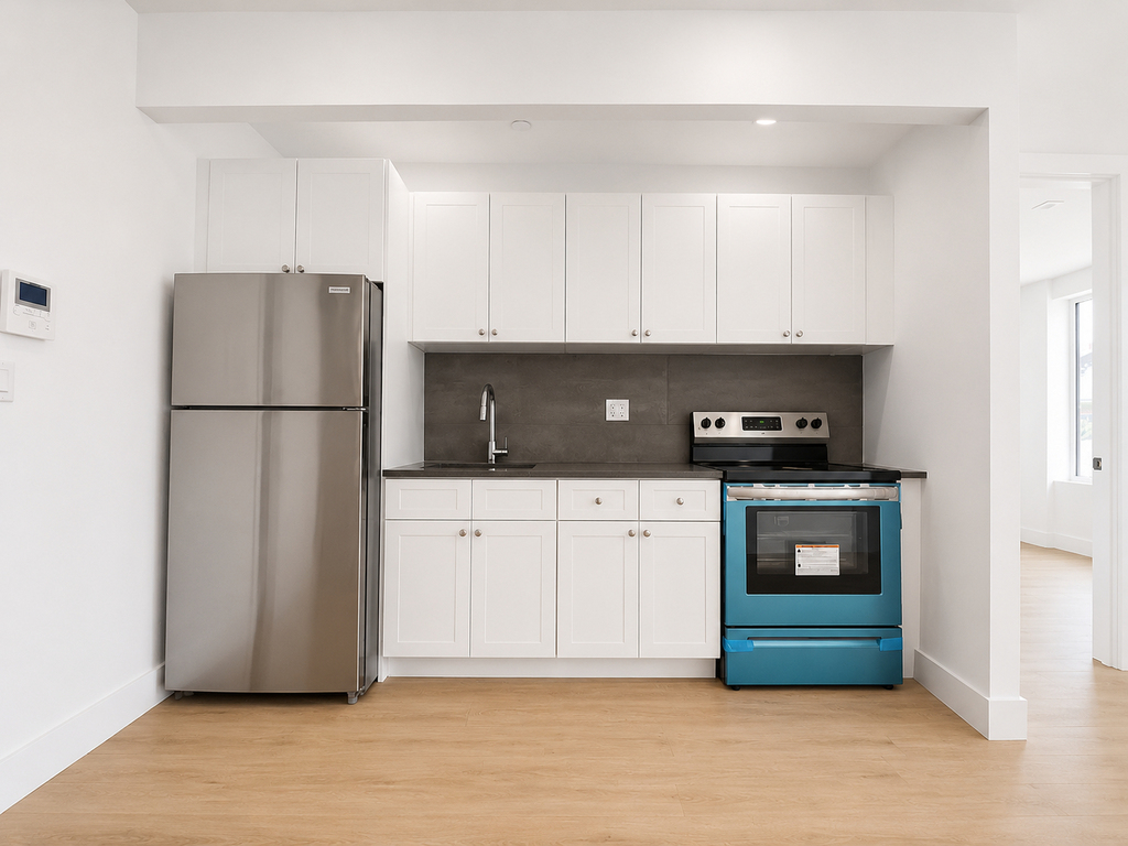 2510 Bedford Avenue - Photo 2