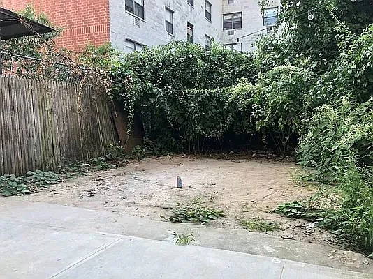 165 Covert Street - Photo 14