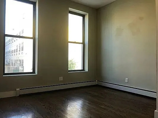 165 Covert Street - Photo 4