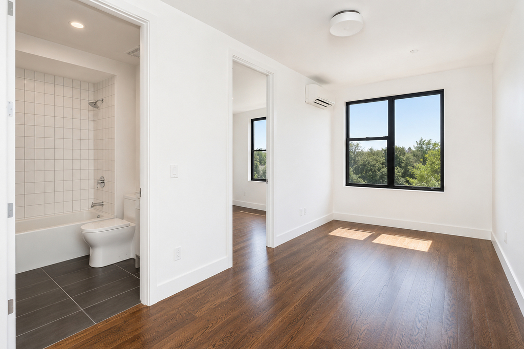 2250 Clarendon Road - Photo 3