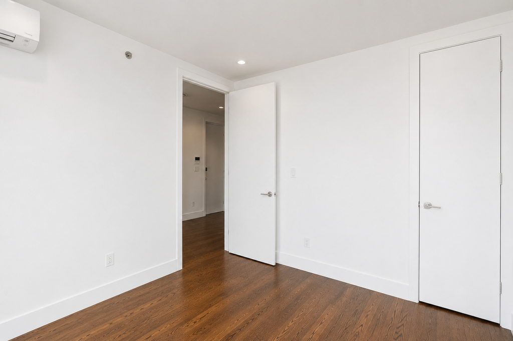2250 Clarendon Road - Photo 6