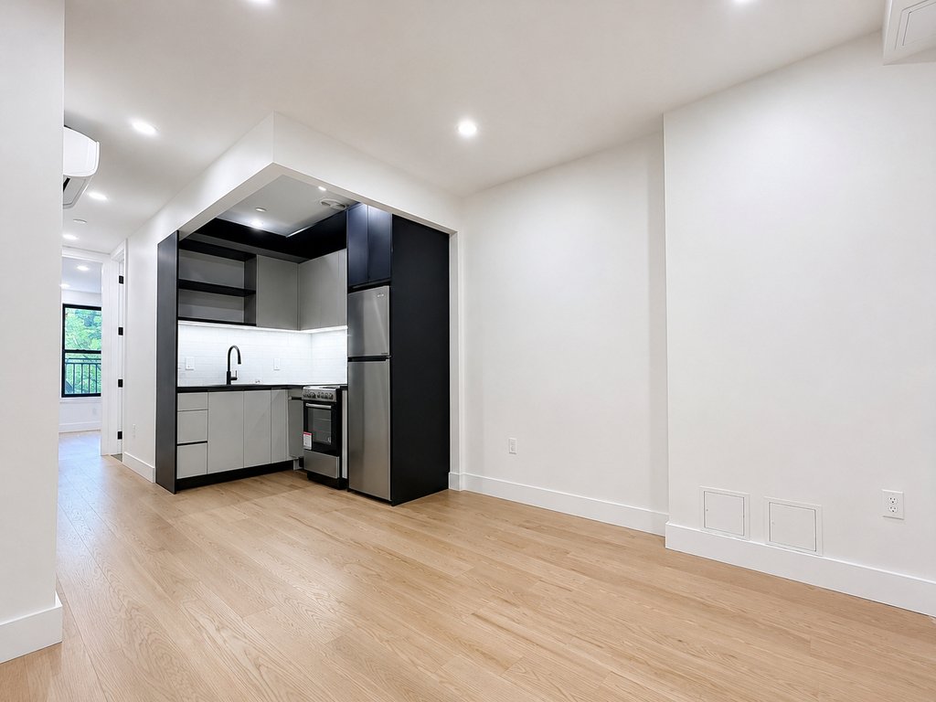 2324 bedford - Photo 3