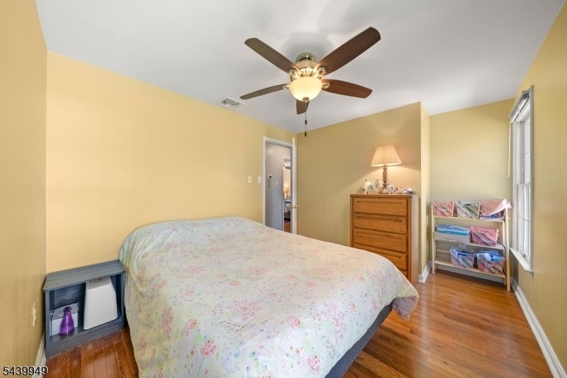 32 Montville Ave - Photo 18