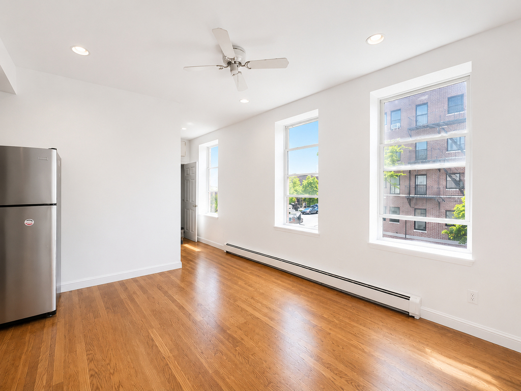 536 Ralph - Photo 0