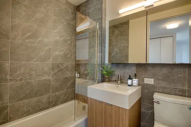 301 East 94th th - Photo 3