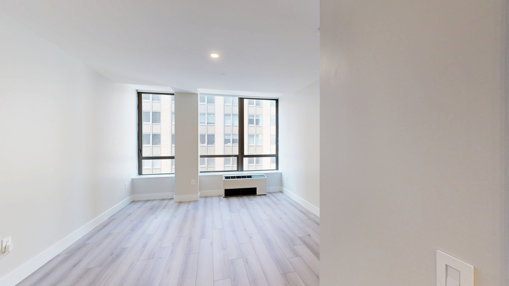 95 Wall Street - Photo 2