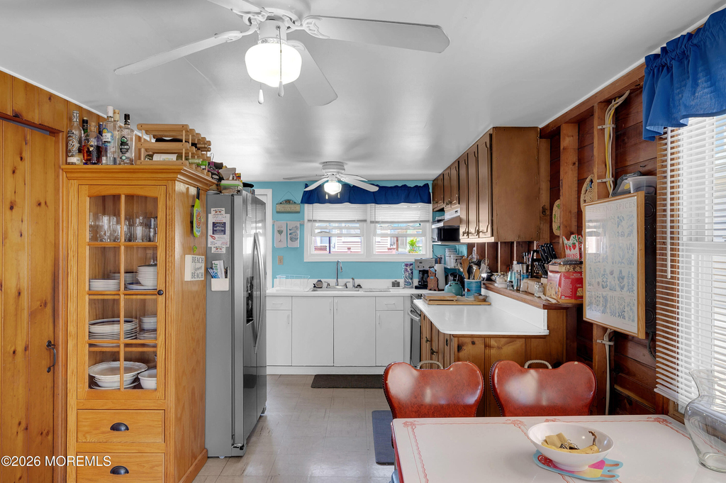 28 11th Lane - Photo 6