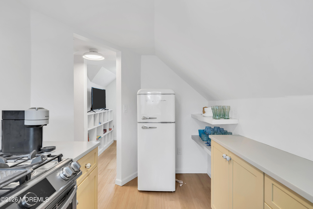 611 3rd Avenue - Photo 23