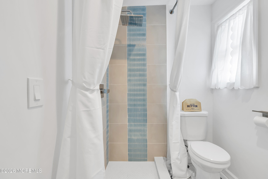 611 3rd Avenue - Photo 8