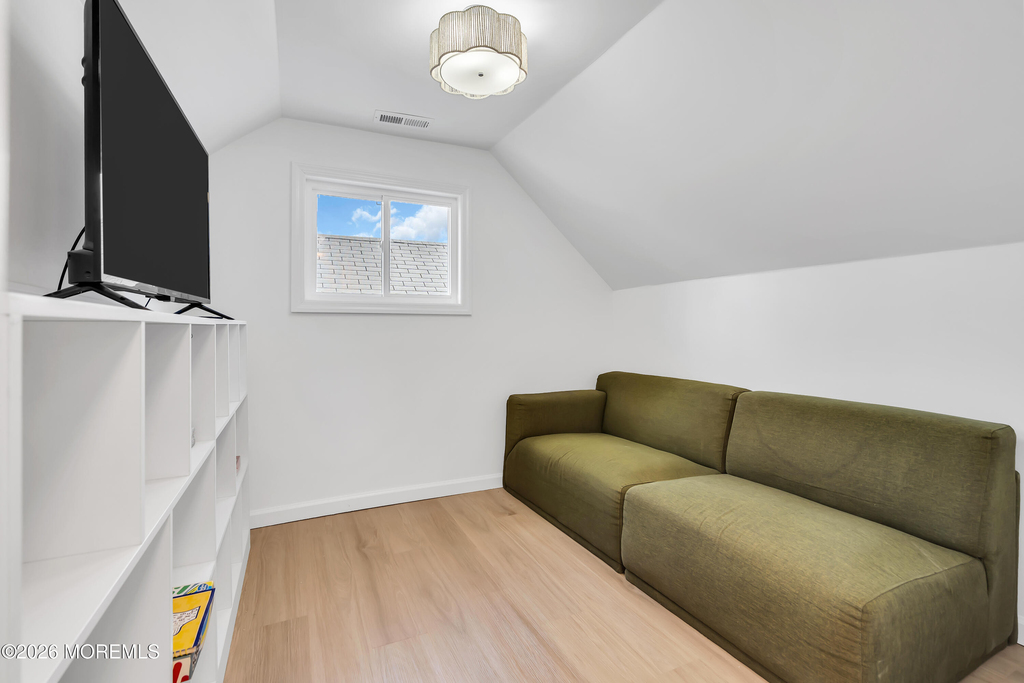 611 3rd Avenue - Photo 29