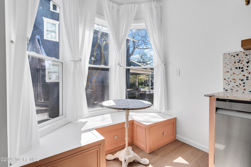 611 3rd Avenue - Photo 18