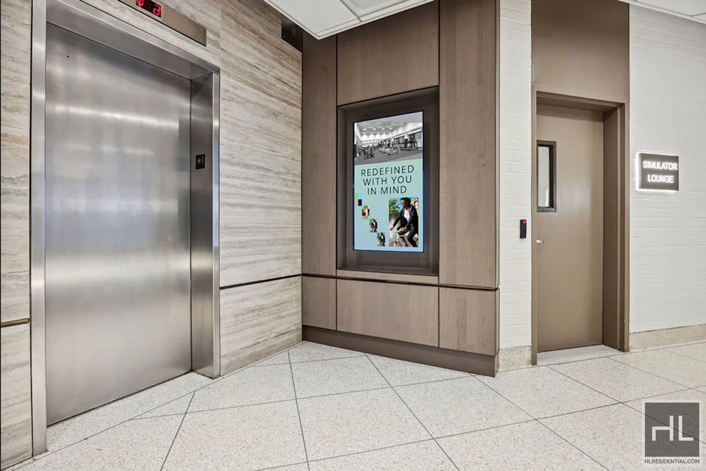 Second Avenue - Photo 12