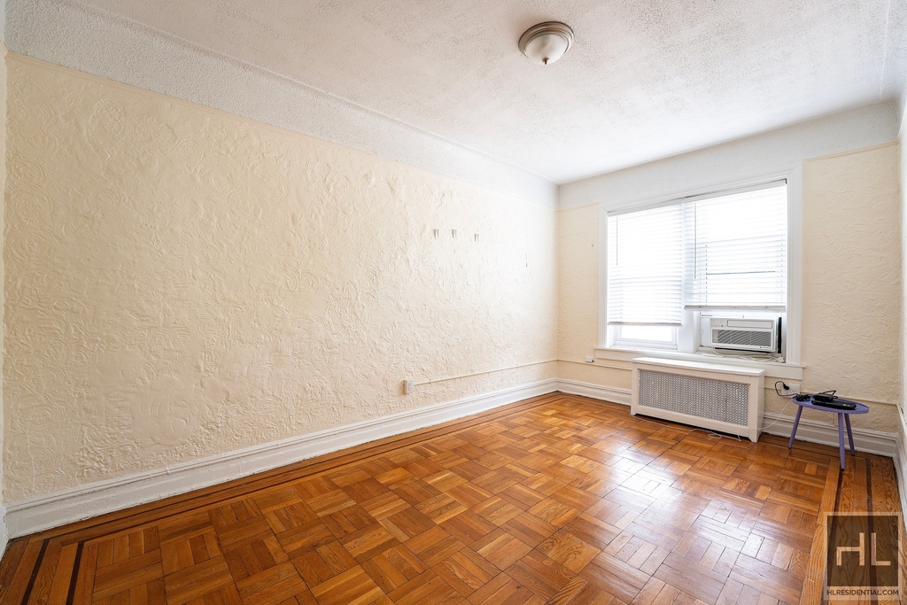 Bay Ridge Avenue - Photo 8