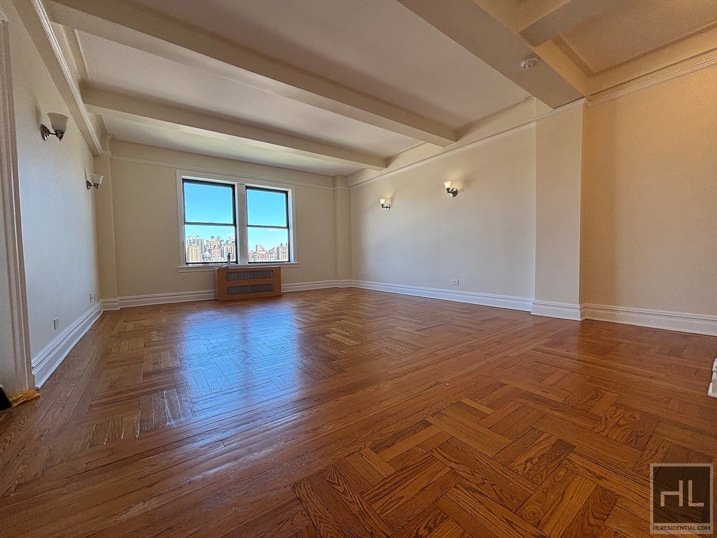 West 79 Street - Photo 0