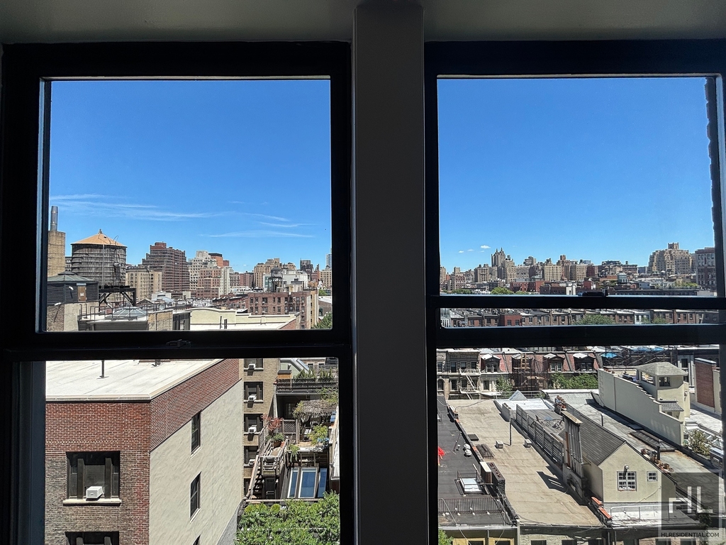 West 79 Street - Photo 1