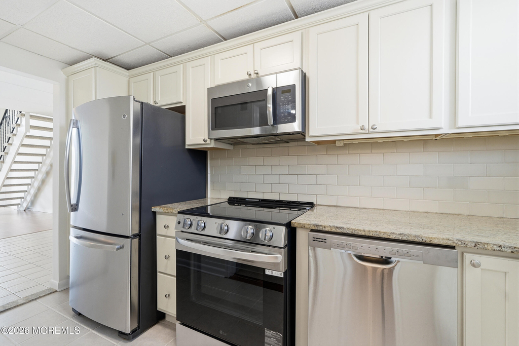 448 Ocean Avenue - Photo 9