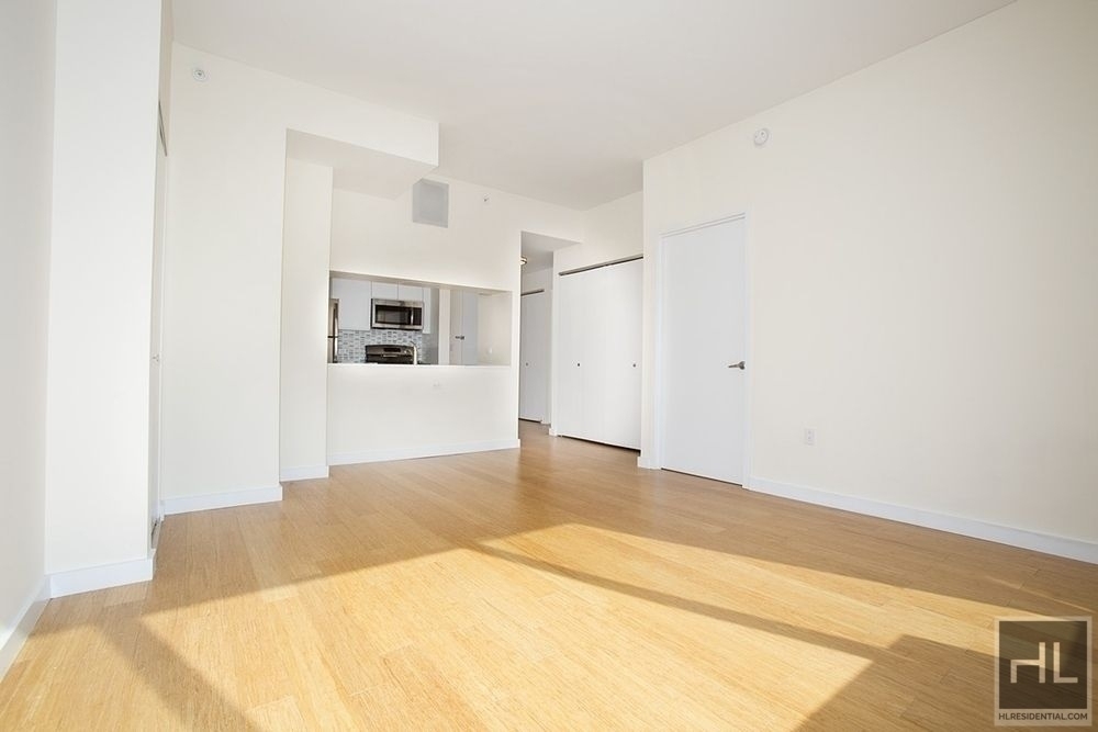 East 2nd Street - Photo 5