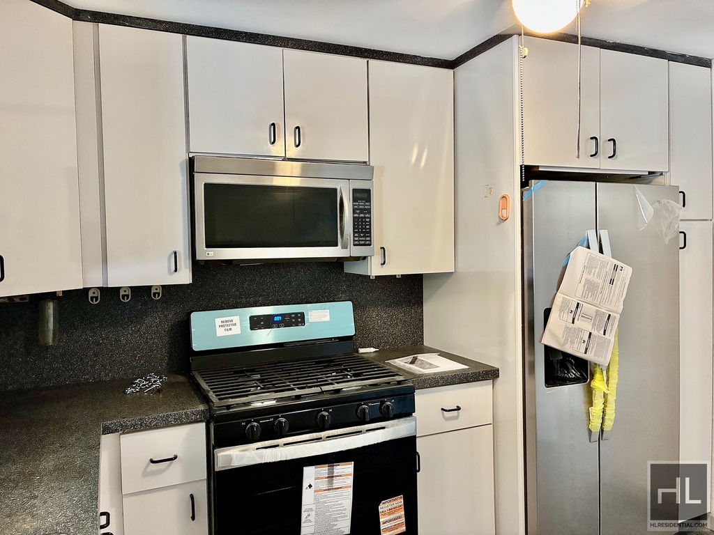 158 Avenue - Photo 1