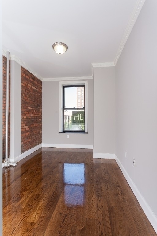 W 103rd St. - Photo 5