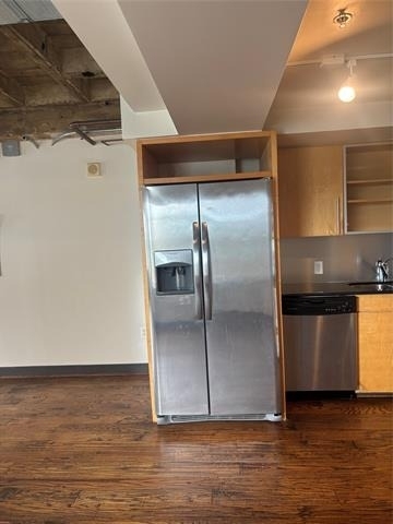 329 E Colorado Boulevard - Photo 7