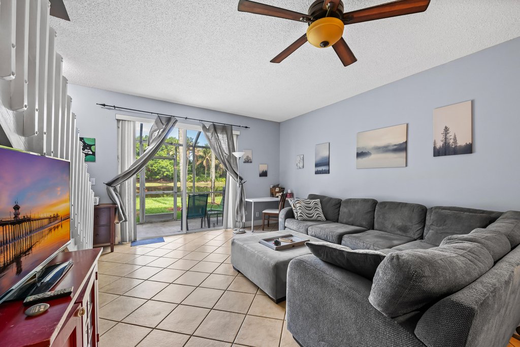 2185 Salerno Circle - Photo 4