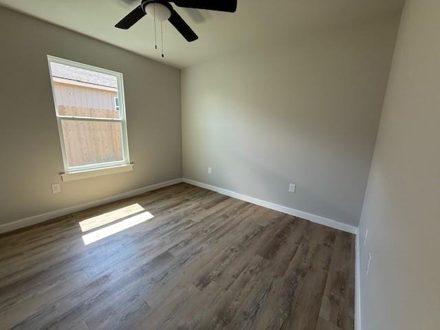 954 Minda Street - Photo 8