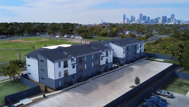 3235 Dallas Street - Photo 14