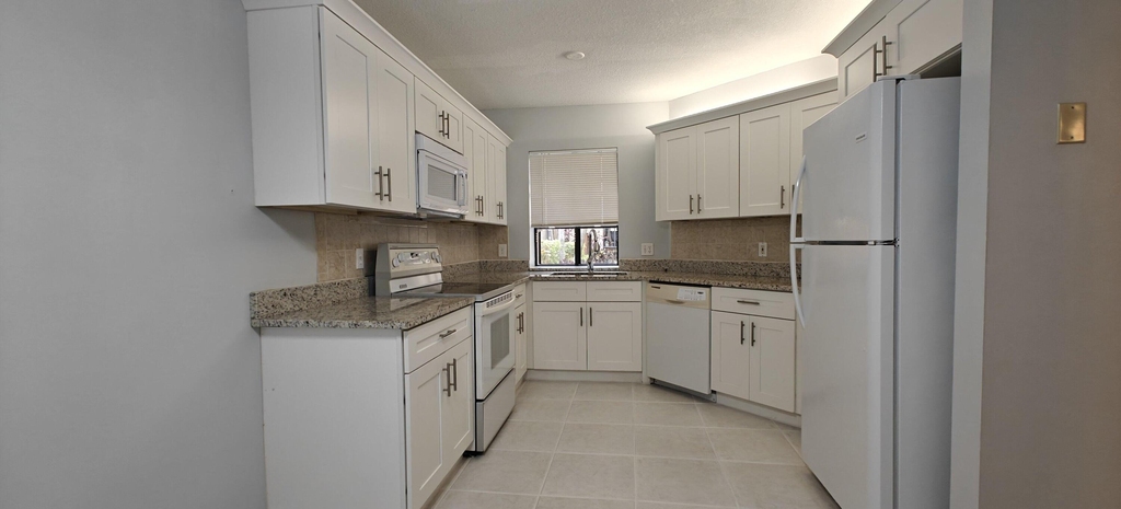 5139 Europa Drive - Photo 6