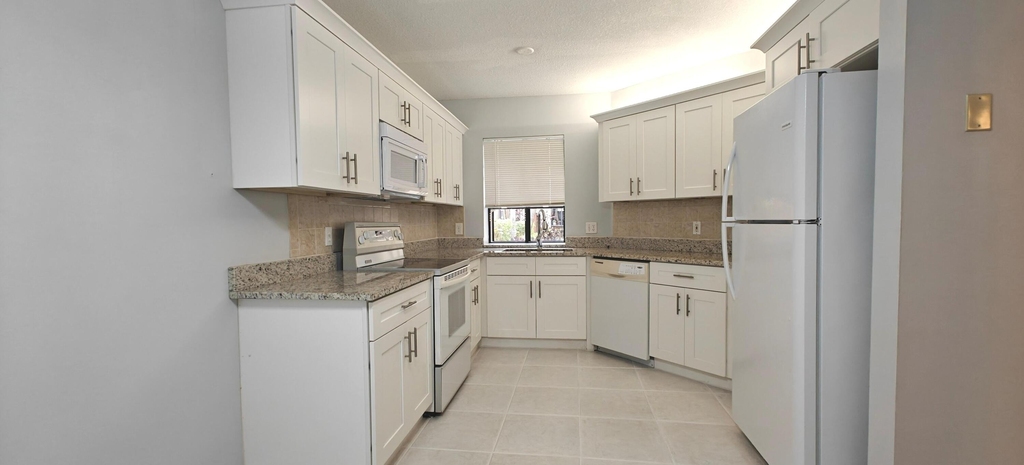 5139 Europa Drive - Photo 10
