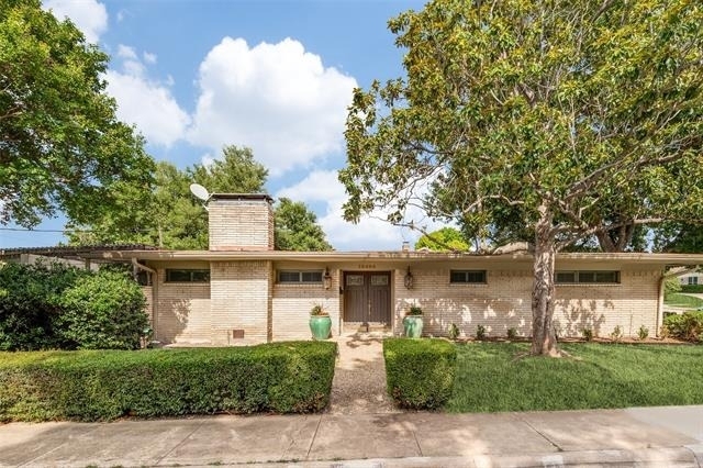 10404 Boedeker Street - Photo 0