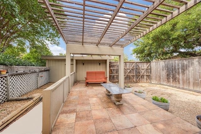 10404 Boedeker Street - Photo 10