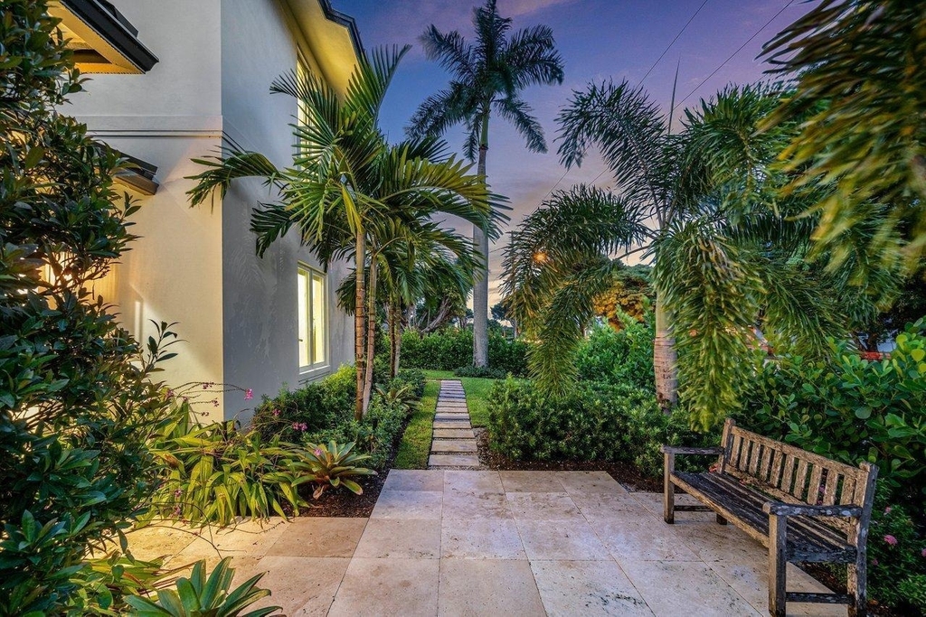 217 Gulfstream Boulevard - Photo 54