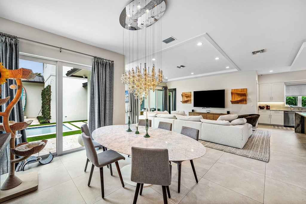 217 Gulfstream Boulevard - Photo 13