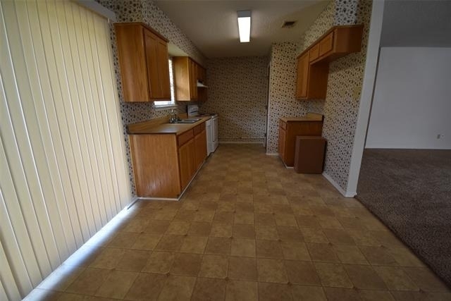 514 Pecan Street - Photo 4