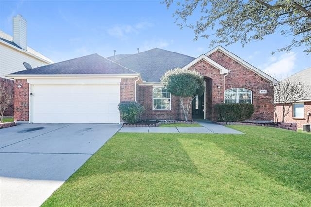 502 Dover Park Trail - Photo 0