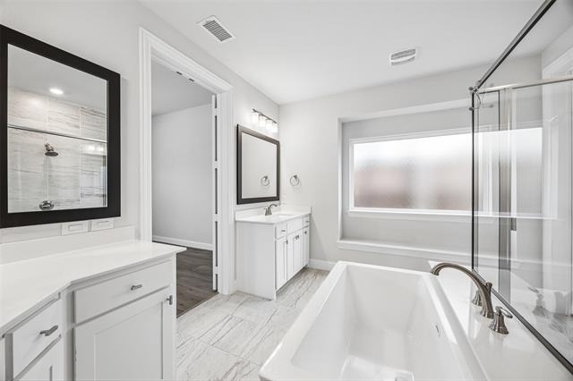 4913 Meadow Creek Drive - Photo 18