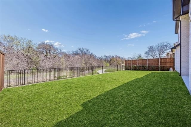 4913 Meadow Creek Drive - Photo 31