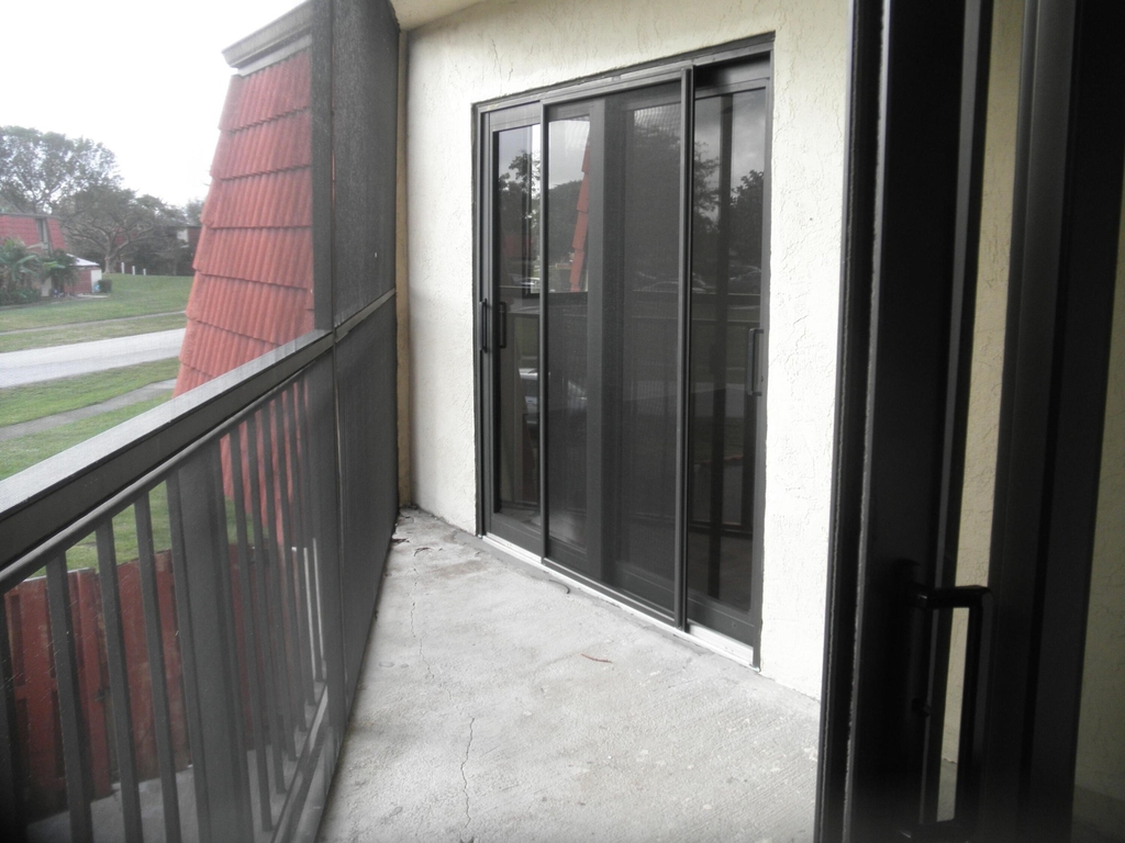 3896 Victoria Drive - Photo 10