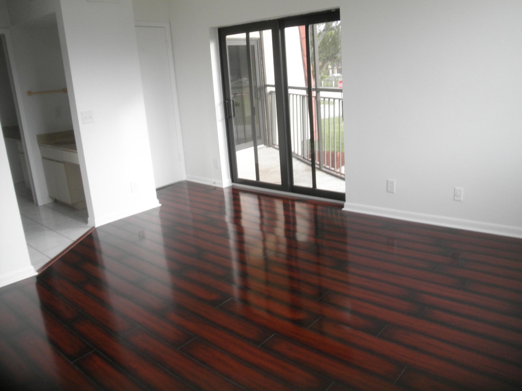 3896 Victoria Drive - Photo 7