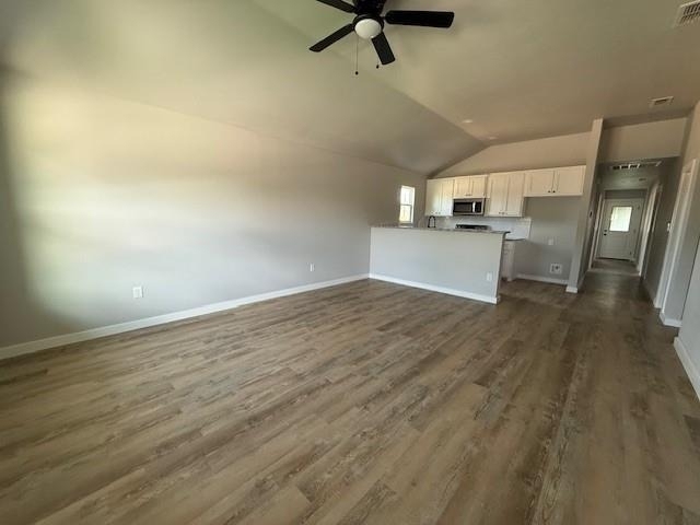 934 Minda Street - Photo 3