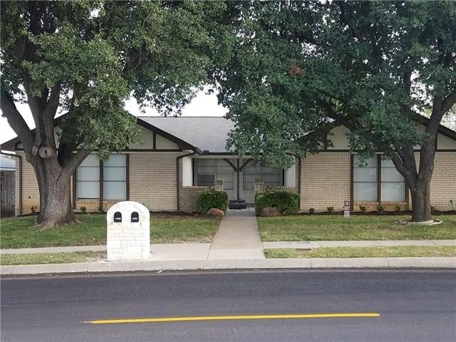 6919 W Cleburne Road - Photo 11