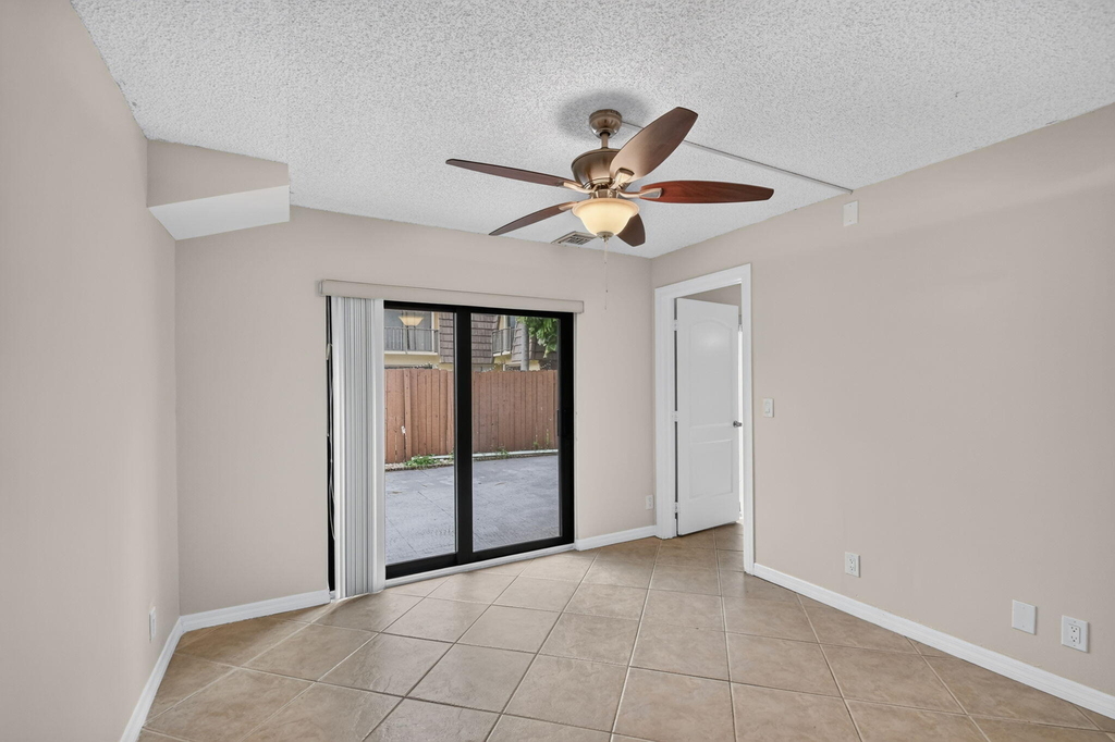 744 Springdale Circle - Photo 19
