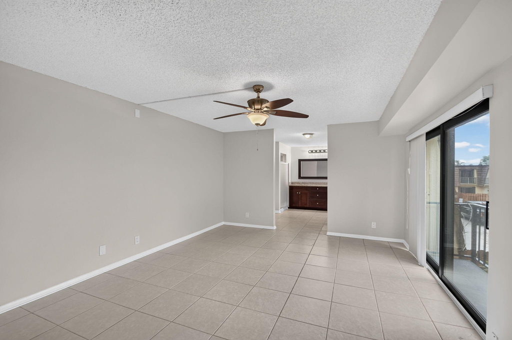 744 Springdale Circle - Photo 28
