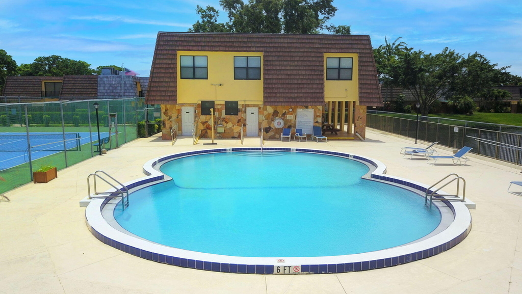 744 Springdale Circle - Photo 37