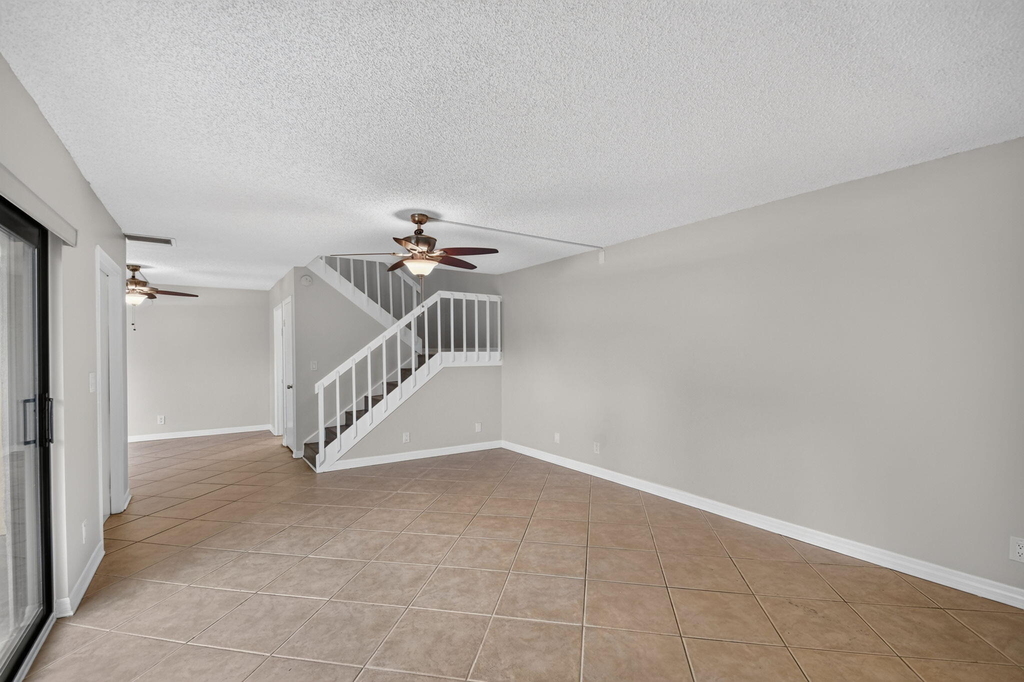744 Springdale Circle - Photo 6