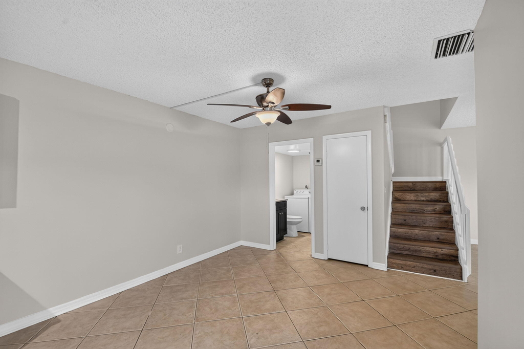 744 Springdale Circle - Photo 10